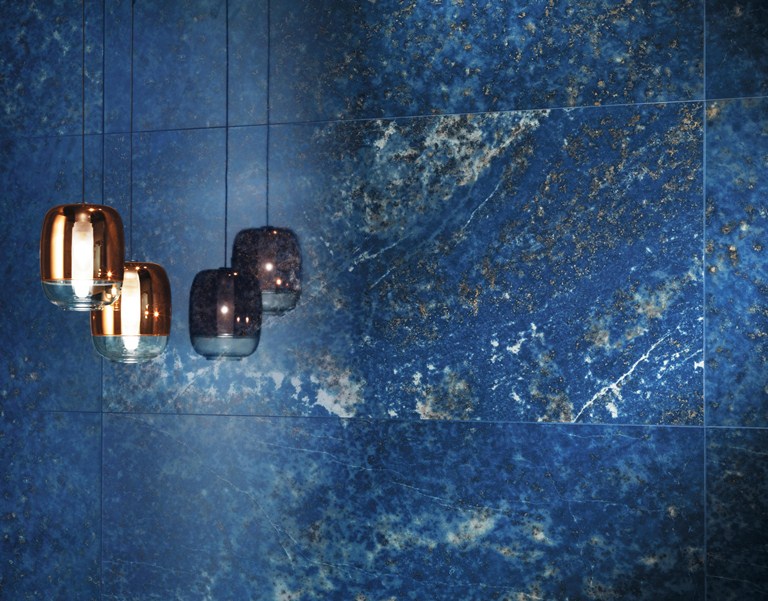 ULTRAMARINE 75X75 LAP